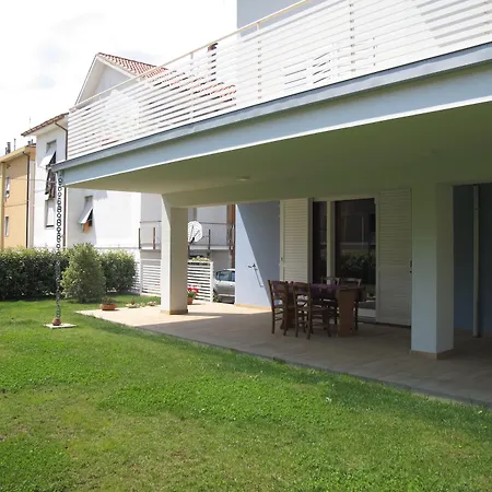 Nocleg ze śniadaniem Baratoff Pesaro