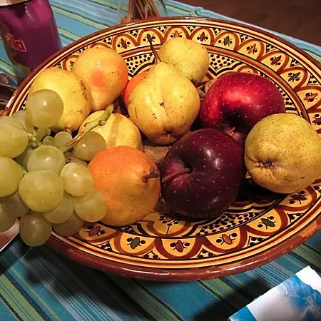Baratoff فندق مبيت وإفطار بيزارو